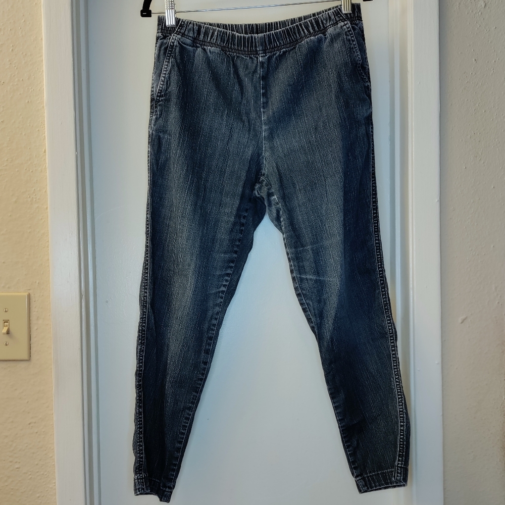 Cropped High Waisted Jeans